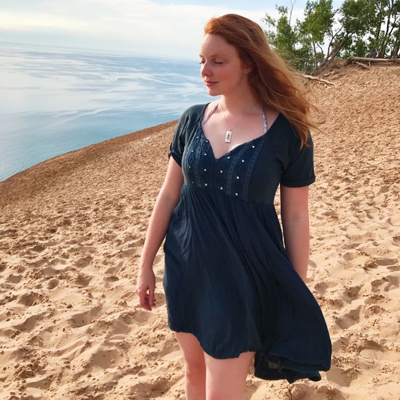 Meet the Posher - Picture 4 of 8